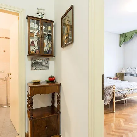 Montebello, By Short Holidays *