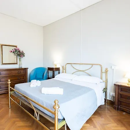 Montebello, By Short Holidays Apartment