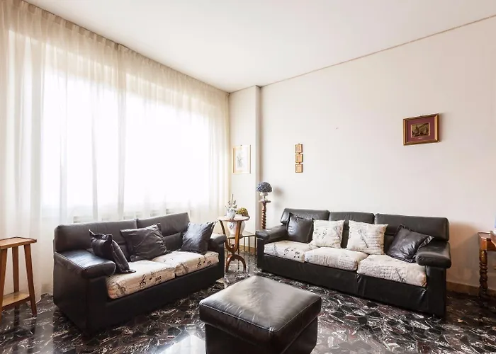 Montebello, By Short Holidays شقة بولونيا