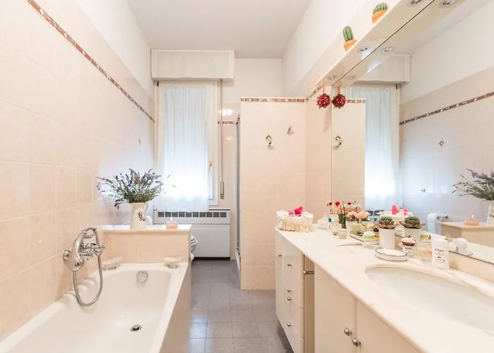 Montebello, By Short Holidays *