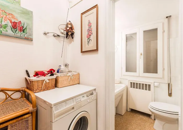 Montebello, By Short Holidays