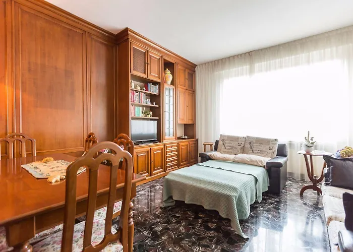 شقة Montebello, By Short Holidays