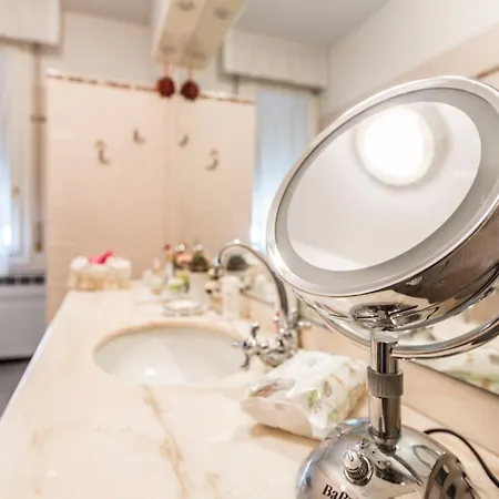 Montebello, By Short Holidays בולוניה