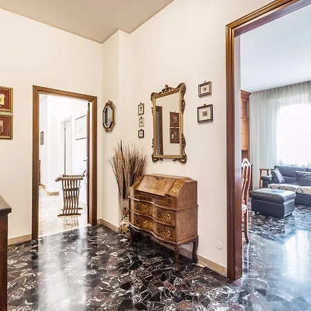 Apartment Montebello, By Short Holidays Bologna